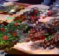 Kin Kin Kin Thai Cuisine