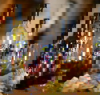 Lillypilly Estate Winery - Accommodation Cairns