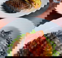 Wallace Hotel - Accommodation Cairns