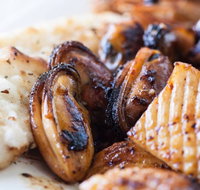 Gus's Seafood - Accommodation Cairns
