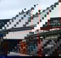 J and B's Gourmet Caf - Accommodation Cairns