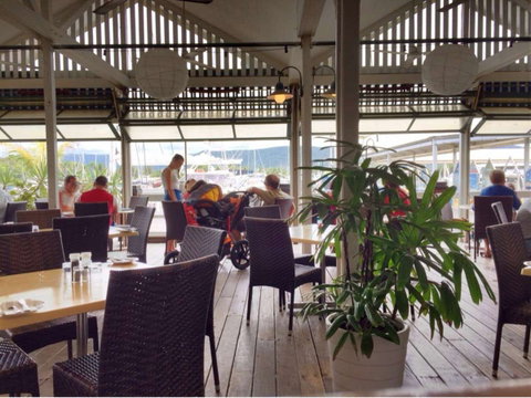 Lure Restaurant - Accommodation Cairns 0