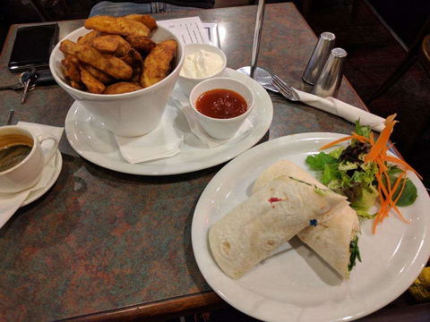 Cafe Bean - Accommodation Cairns 0