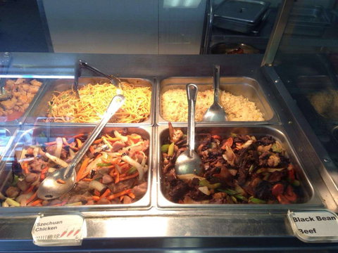 Hackham Pizza Pan - Accommodation Cairns 0