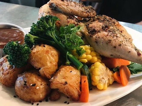 Terrigal Hotel - Accommodation Cairns 0
