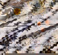 The Ox and Hound Bistro - Beechworth - Accommodation Cairns