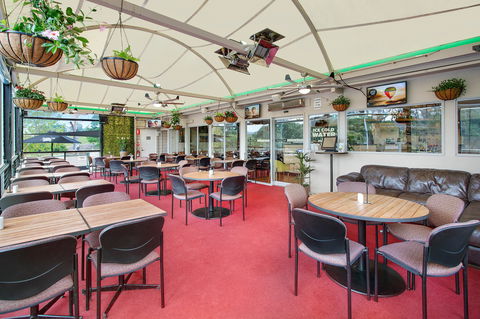 Dixons Creek Cafe Bar And Grill - Accommodation Cairns 1