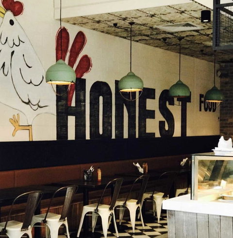 The Honest Chicken - Accommodation Cairns 0
