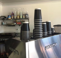 The Loaded Lunchbox - Accommodation Cairns