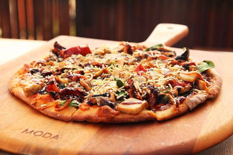 Parkwood International Bar And Bistro - Accommodation Cairns 0