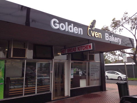 Golden Oven Bakery - Accommodation Cairns 0