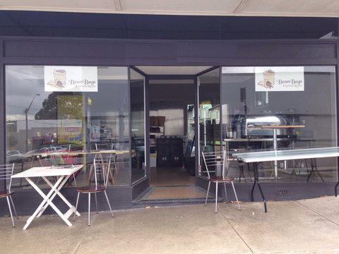 Bean Bags - Accommodation Cairns 0