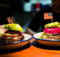 Cheekyburger - Paddington - Accommodation Cairns