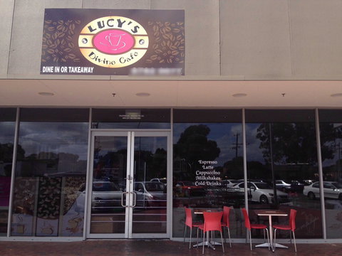 Lucy's Divine Cafe - Accommodation Cairns 0
