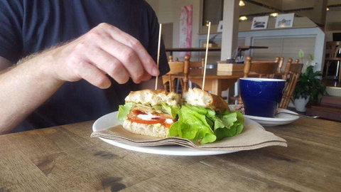 Caseys Cafe - Accommodation Cairns 0