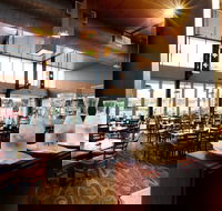 Newmarket Hotel - Accommodation Cairns