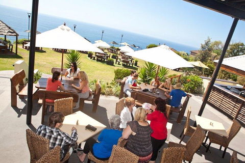 The Scarborough Hotel - Accommodation Cairns 0