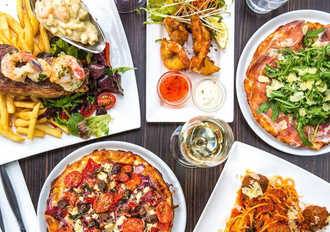 Topolino's - Accommodation Cairns 0