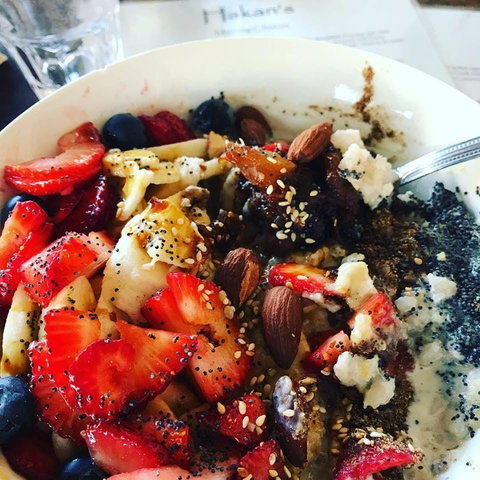 Hakan's - Accommodation Cairns 0