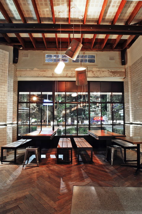 Public Bar - Accommodation Cairns 1