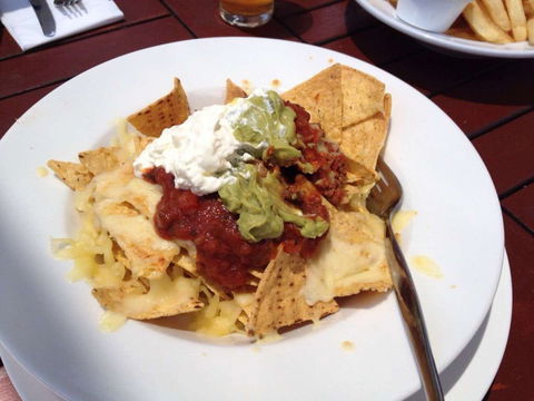 Summer Hill Hotel - Accommodation Cairns 0