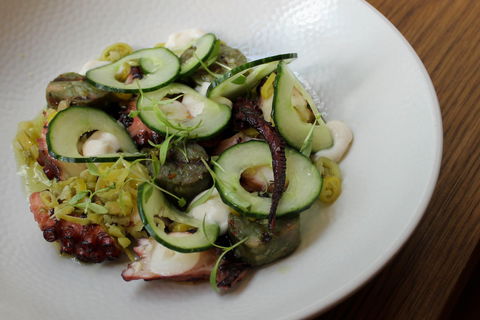 Petition Kitchen - Accommodation Cairns 1