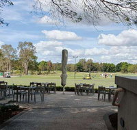 Tee's Clubhouse - Accommodation Cairns