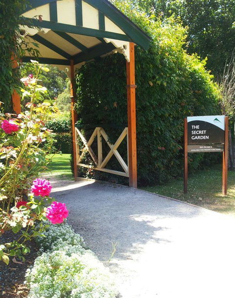 Bluebush Cafe - Accommodation Cairns 14