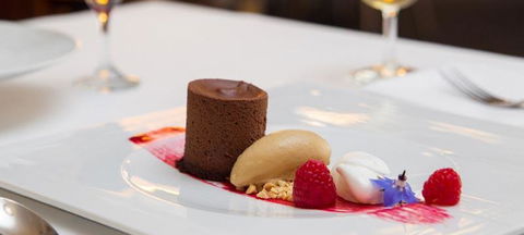 Lotus Restaurant Galeries - Accommodation Cairns 0