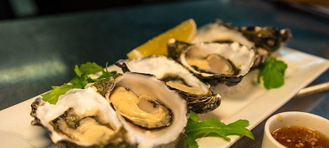 De Vito Waterfront - Accommodation Cairns 1