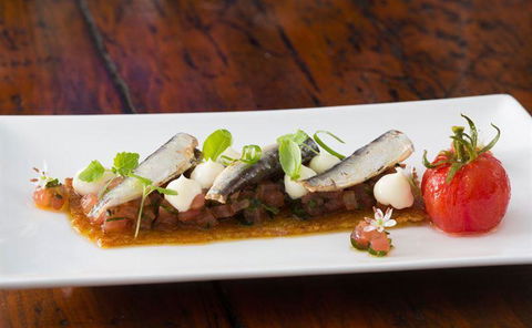 Linq Bar Restaurant - Accommodation Cairns 17