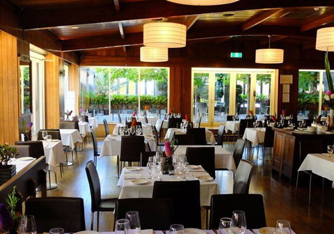 The Windsor Hotel - Accommodation Cairns 0
