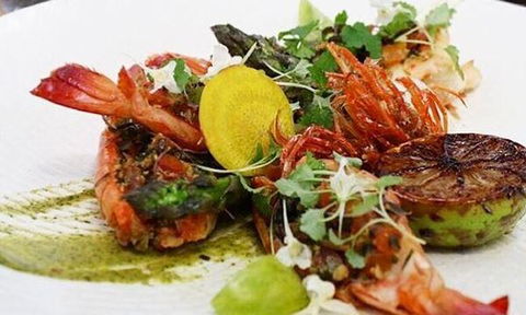 Mizz B'z Food & Wine - Accommodation Cairns 4