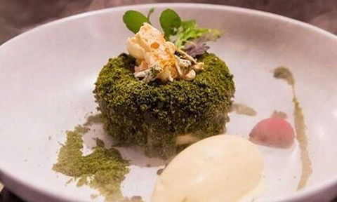 Mizz B'z Food & Wine - Accommodation Cairns 6