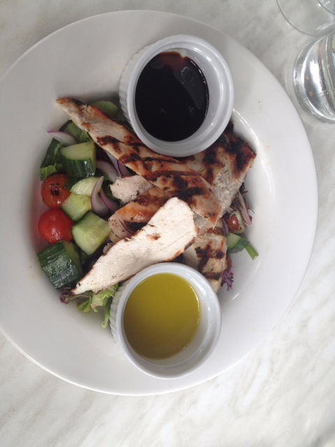 Montagna Cafe - Accommodation Cairns 3