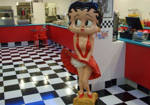 RJ's Rock N Roll Diner - Accommodation Cairns 10