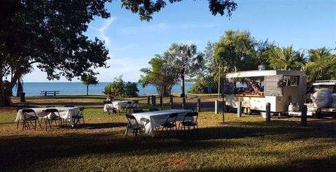 Shadowboxer Bar & Kitchen - Accommodation Cairns 0
