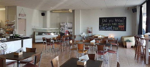 The High St Kitchen - Accommodation Cairns 1