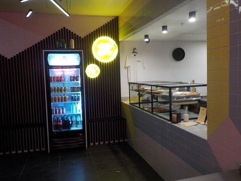 Duke Pizza - Accommodation Cairns 0