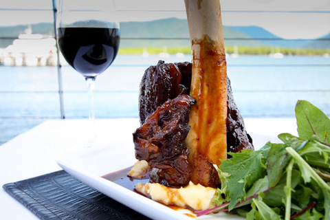 Dundee’s Restaurant On The Waterfront - Accommodation Cairns 15