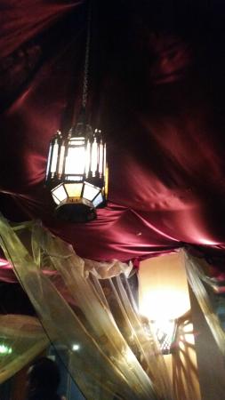 Arabian Lounge - Accommodation Cairns 0