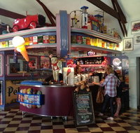 Cruzin' in the 50's Diner - Accommodation Cairns