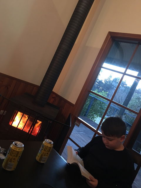 Fat Quoll Woodfire - Accommodation Cairns 2