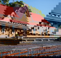 Tracks on Point - Accommodation Cairns