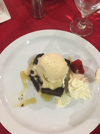 Palms Restaurant - Accommodation Cairns 0