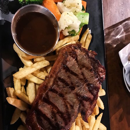 New York New York Pizza & Grill - Accommodation Cairns 0