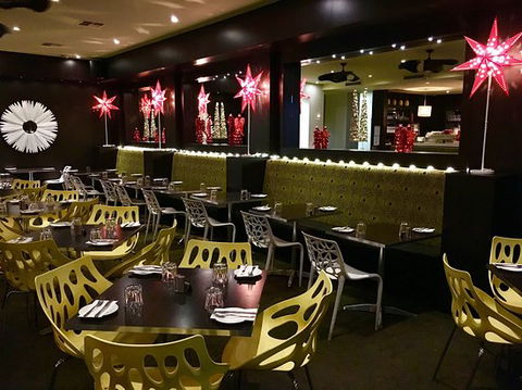 Bravo's - Accommodation Cairns 0