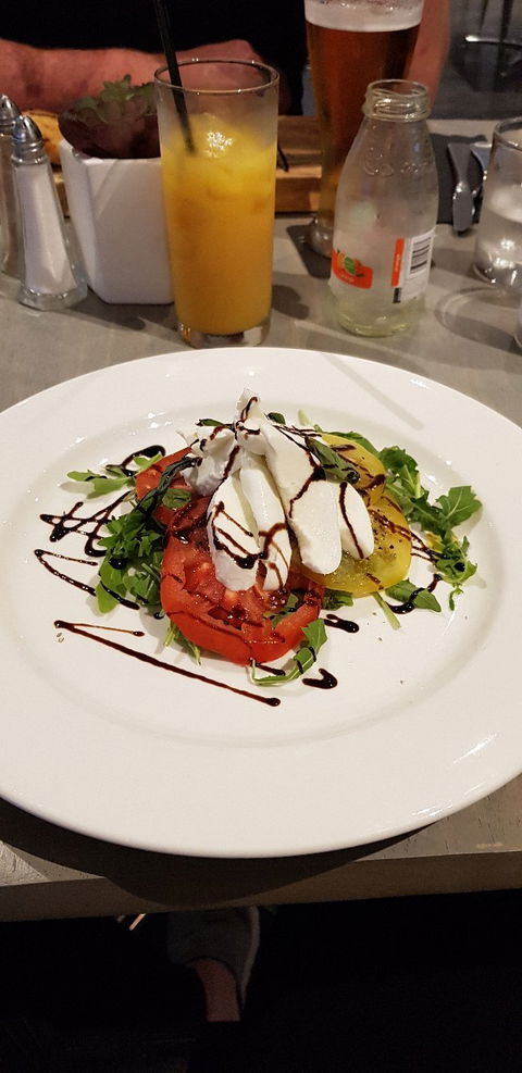 Firehouse Restaurant - Accommodation Cairns 7
