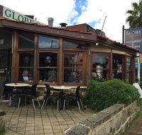 Globe Coffee House Patisserie Restaurant - Accommodation Cairns