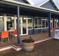 DeckChair Cafe - Accommodation Cairns
